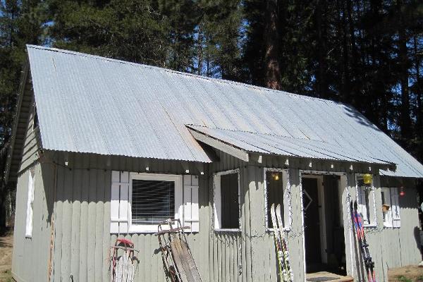 Joe's Family Ski Cabin from outside