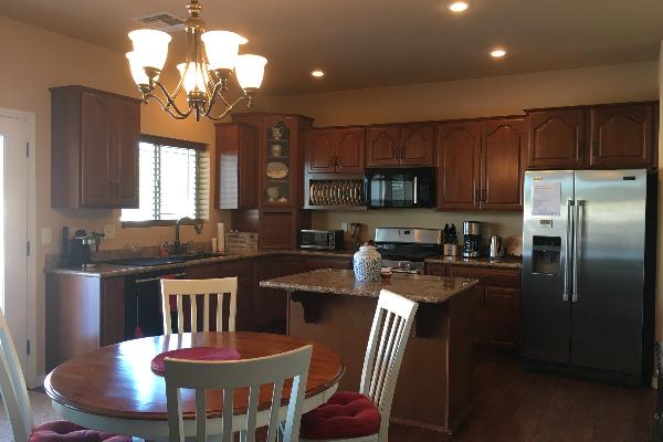 Beautiful Meadow view 4bd/3bath,  Great location  Mountain Meadow