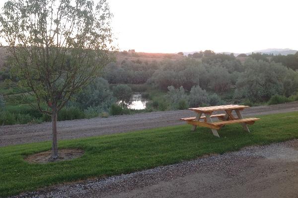 Great views of the Portneuf River and Batise Springs