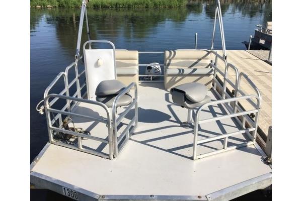 Mini Pontoon