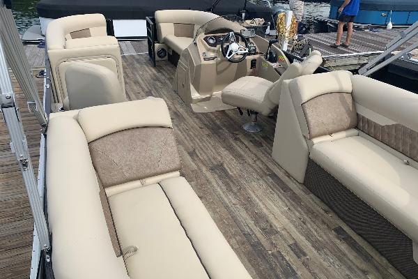 Charlie - 22' Performance Pontoon 150 HP