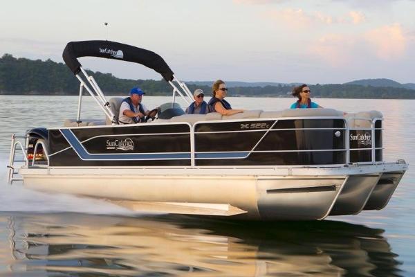 16' Apex 1675 Adventurer Pontoon Seating for 5