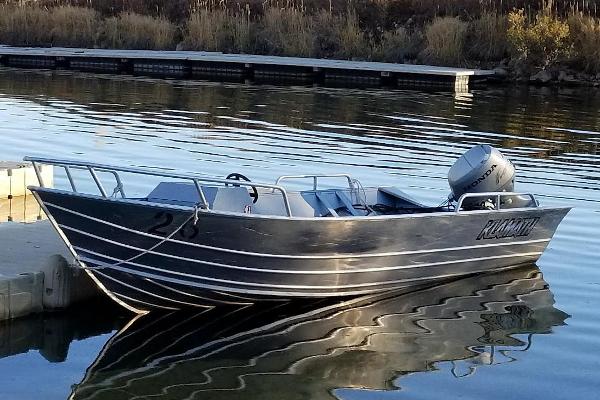 18' Klamath Adventure Fishing and Touring Boat