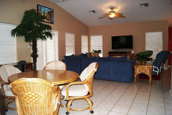 Second floor dining