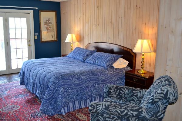 Boundary Waters Resort & Marina