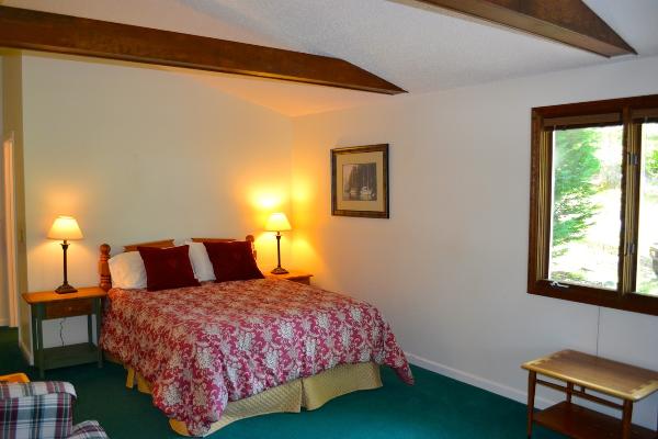 Boundary Waters Resort & Marina