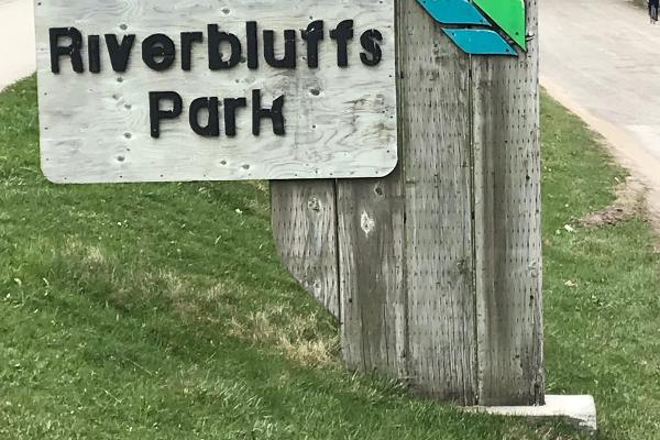 River Bluff Park Sign