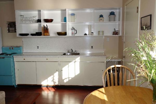 Coho House - kitchen