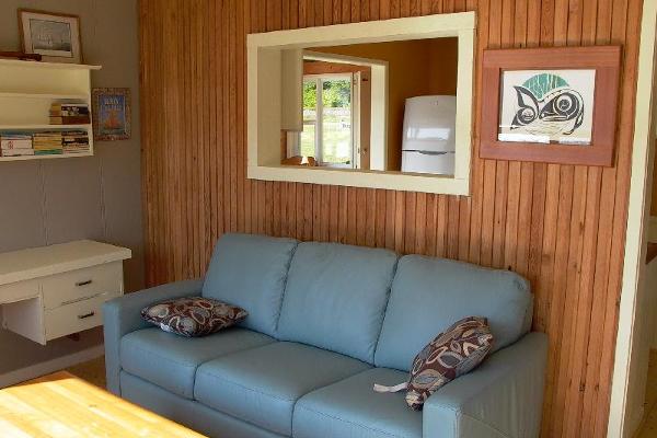 Cassiar Cannery - Sockeye House - living room 2