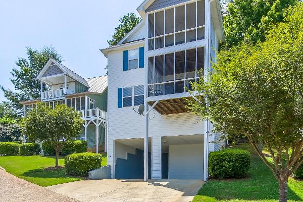 Exterior view; 2 beautiful balconies