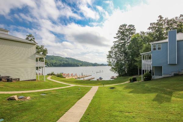 Overlooking a vast lawn with the Weiss Lake shoreline just beyond