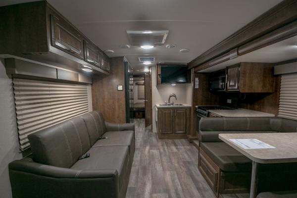 Expedition Motor Homes & 1st Choice RV