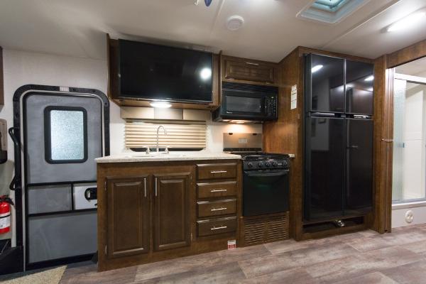 Expedition Motor Homes & 1st Choice RV