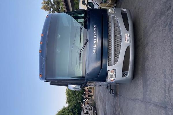 Expedition Motor Homes & 1st Choice RV