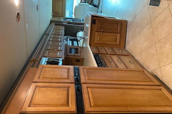 Expedition Motor Homes & 1st Choice RV