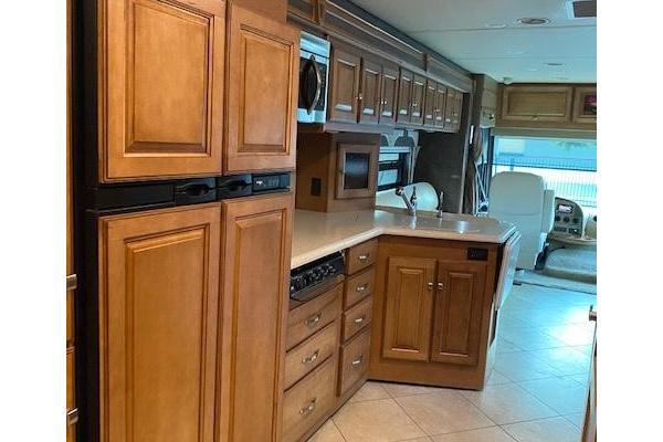 Expedition Motor Homes & 1st Choice RV