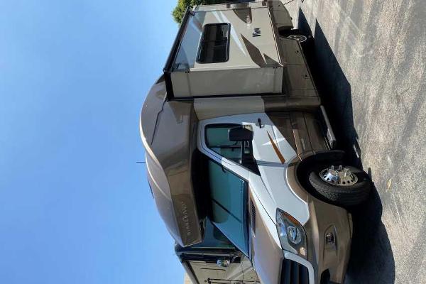 Expedition Motor Homes & 1st Choice RV