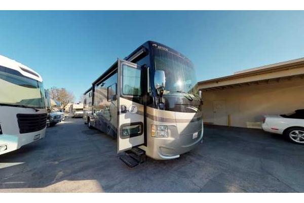 Expedition Motor Homes & 1st Choice RV