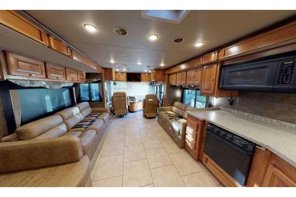 Expedition Motor Homes & 1st Choice RV