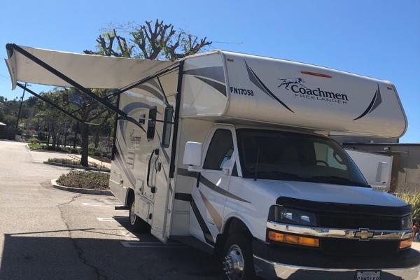 Expedition Motor Homes & 1st Choice RV