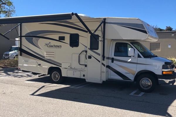 Expedition Motor Homes & 1st Choice RV