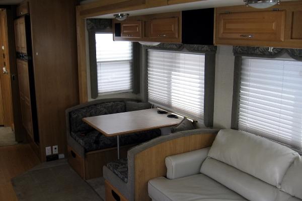Expedition Motor Homes & 1st Choice RV