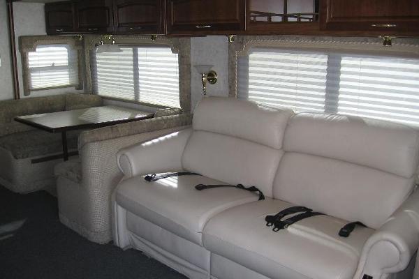 Expedition Motor Homes & 1st Choice RV