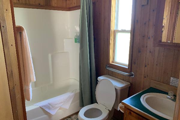 Consuelo Cabin Bathroom