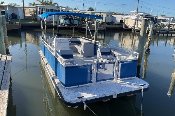 Blind pass Boat and Jet Ski Rental