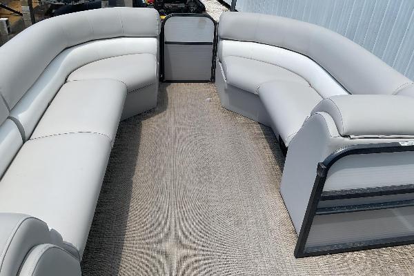 Blind pass Boat and Jet Ski Rental