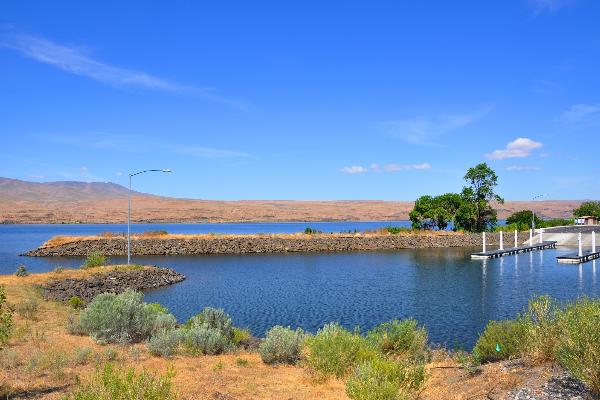 Three-lane Boat Launch