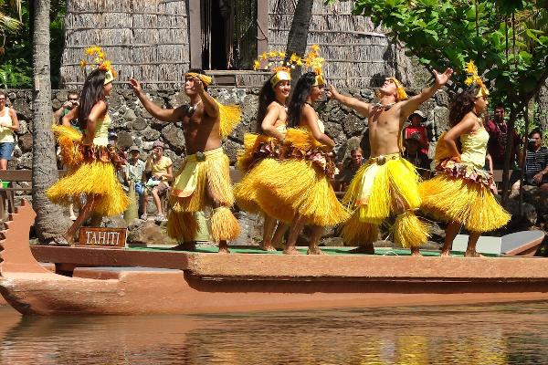 Pageant canoe ride/show