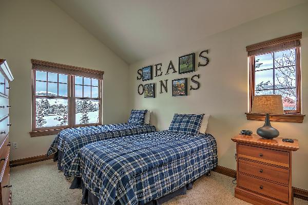 second bedroom with twins that can be converted to a king bed