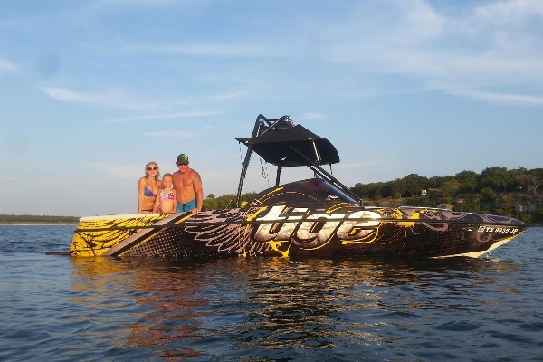 Liquid Thrillz Boat Rentals