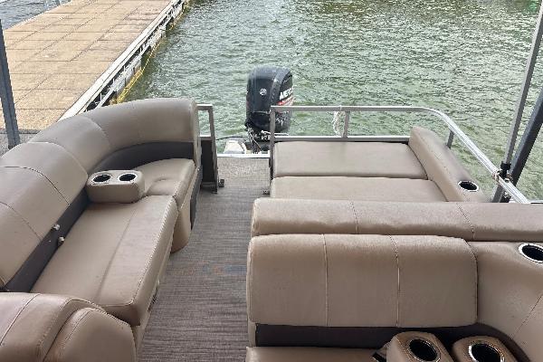 Luxury boat rentals