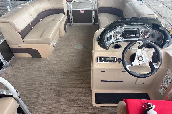 Luxury boat rentals