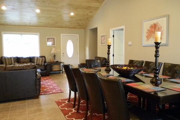 Dining Room seating for 10 