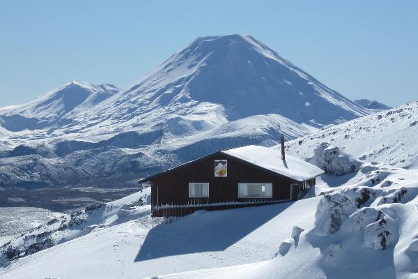 Wonderful views of Ngauruhoe & ski runs