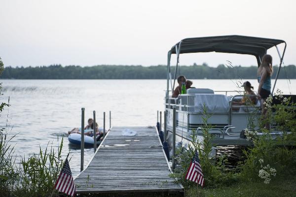 Pontoon Boat Rentals
