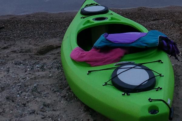 10'4 Single Kayak (flat bottom) 