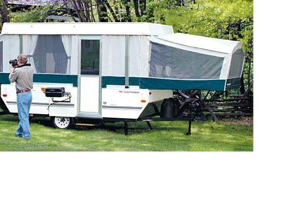 Coachmen Clipper 10' Pop-Up Camper