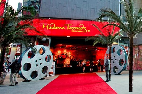 Las Vegas to Hollywood tour - Wax Museum Hollywood Blvd