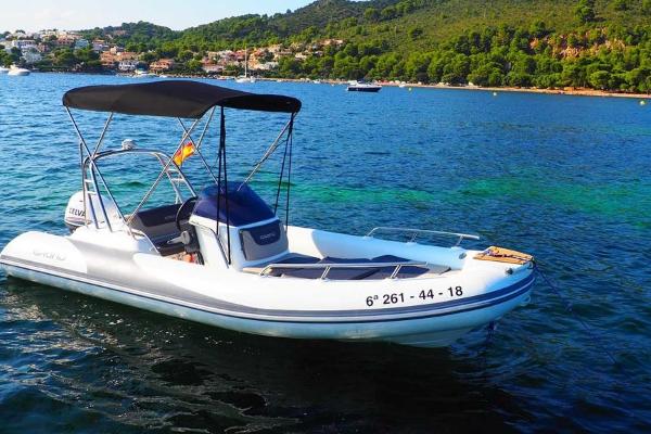 Quest Heroes Boat Rental Mallorca