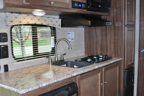 Rent For Fun RV Rentals, Repair, Parts & Sales