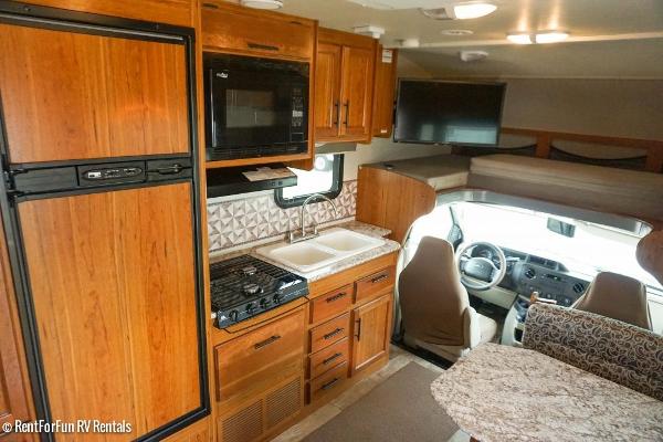 Rent For Fun RV Rentals, Repair, Parts & Sales