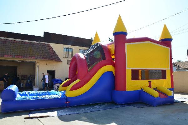 Mega Bounce House Castle