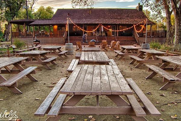 Simple picnic or elegant evening. Optional lighting and firepit.