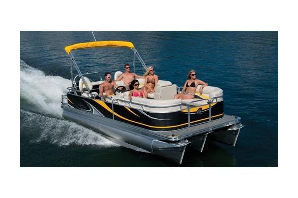 Apex 16' Pontoon Seating for 5.  Luxurious seating.  40 HP Honda 4 stroke motor.  Great for trolling or touring beautiful Devil Creek Reservoir.