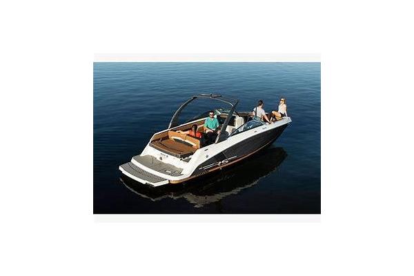 24 Ft Sport Boat. Fits up to 12 passengers. Great for water sports.