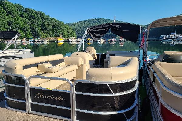 Sutton Lake Marina
